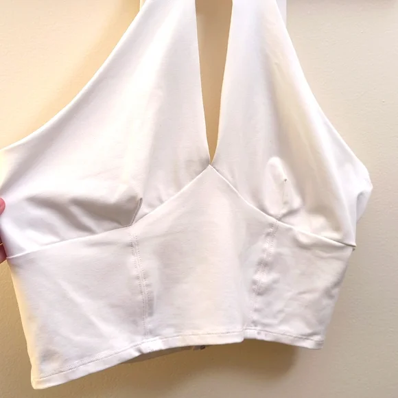 NWT Bebe White Cropped Halter Top - Picture 2 of 13